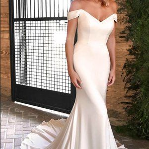 D3457 by Essence of Australia in Ivory